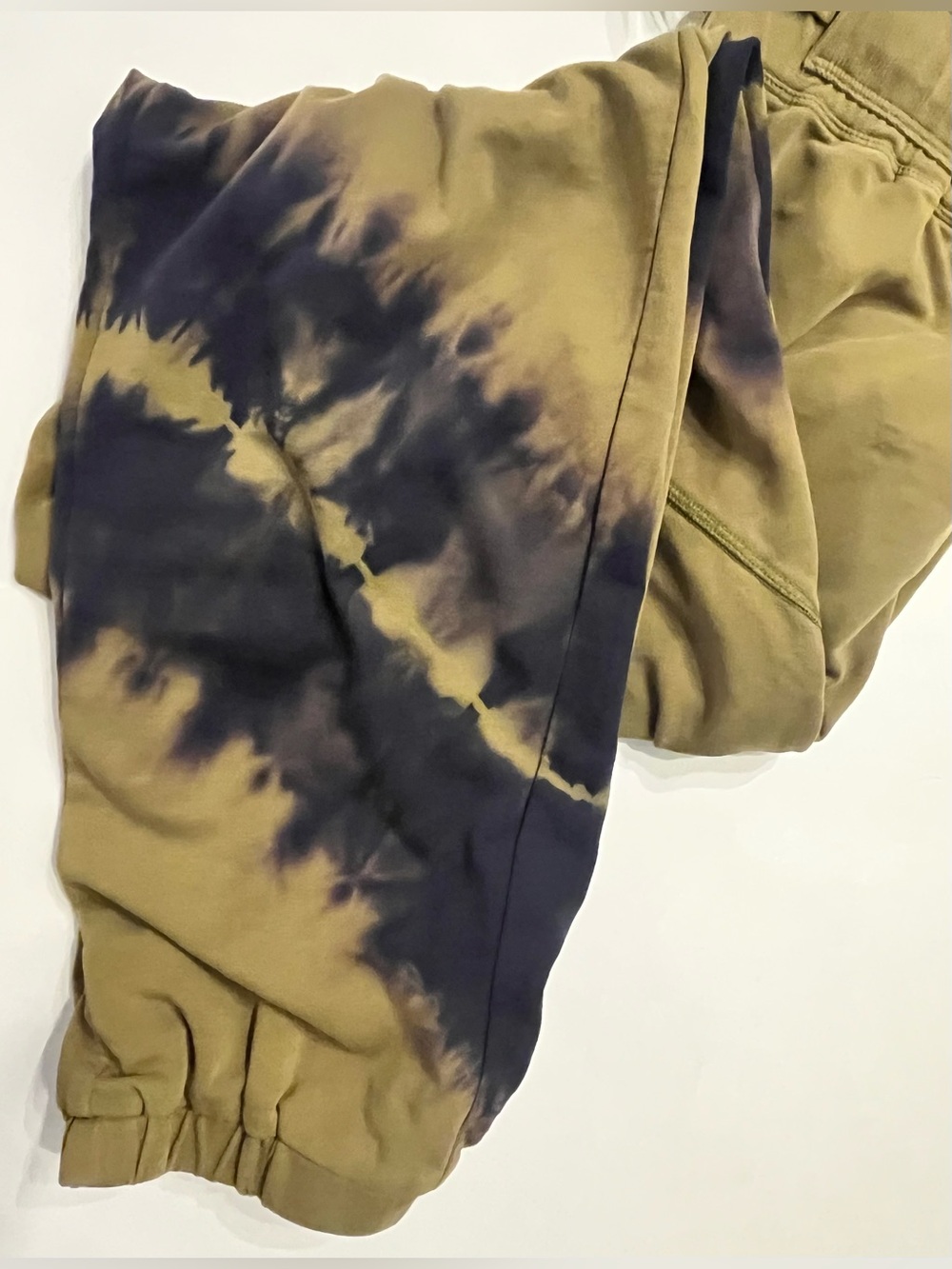 JoyLab women’s Olive Tie-Dye Jogger Pants - Casual Drawstring Waist - Picture 3 of 5
